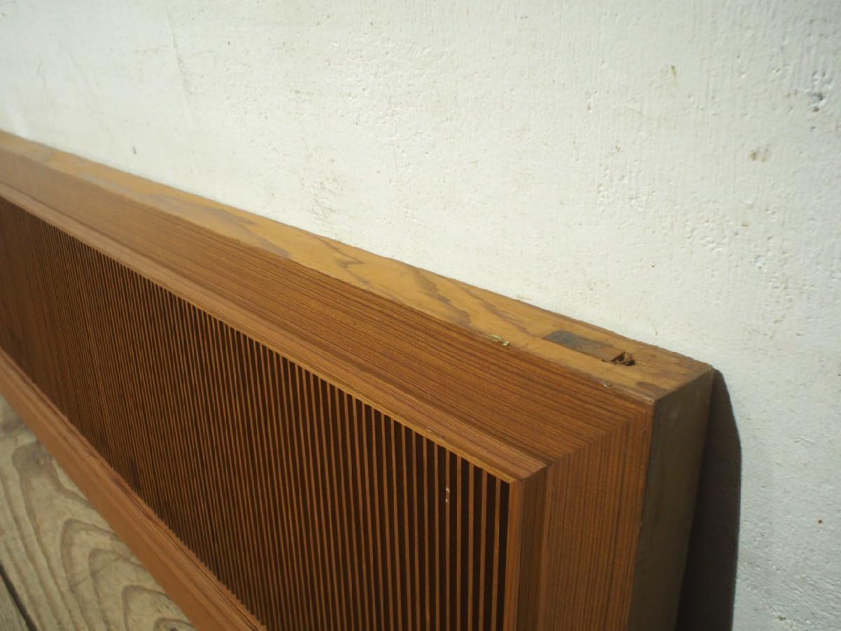 組子細工　木製　欄間　建具 明り取り　古旅館　正面玄関欄間　レトロ 格子窓　2枚 組子細工 木製 欄間 建具 明り取り 古旅館 正面玄関欄間 レトロ 格子窓 2